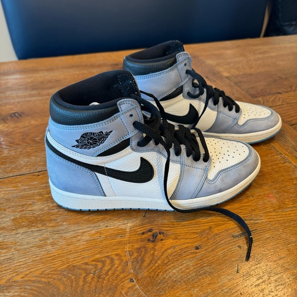 Nike Air Jordan 1 High OG University Blue - Picture 4 of 11